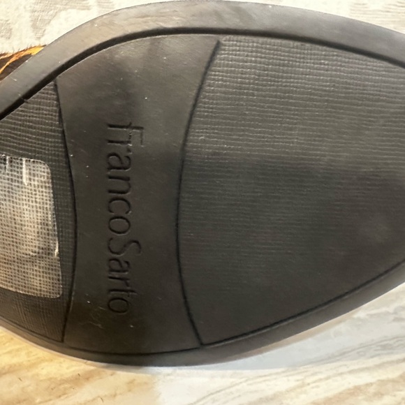 NWOT FRANCO SARTO Womens Leather Leopard Bootie. Size 8 - Picture 9 of 13